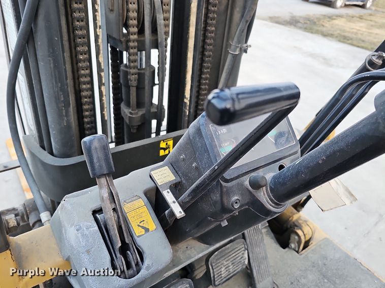 image for item DK0554 Caterpillar GC25 forklift