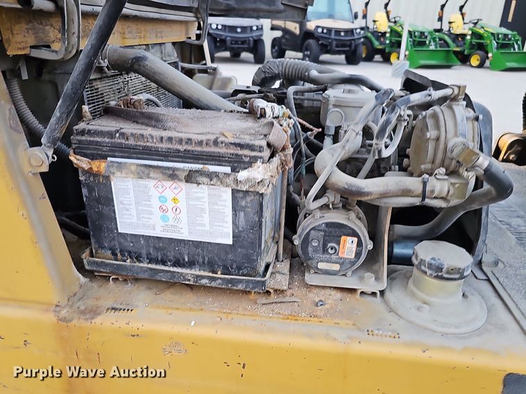 image for item DK0554 Caterpillar GC25 forklift