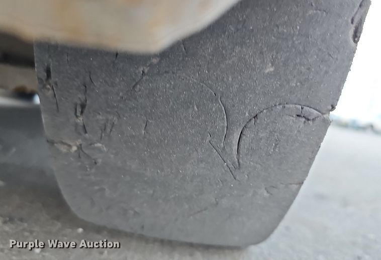 image for item DK0554 Caterpillar GC25 forklift