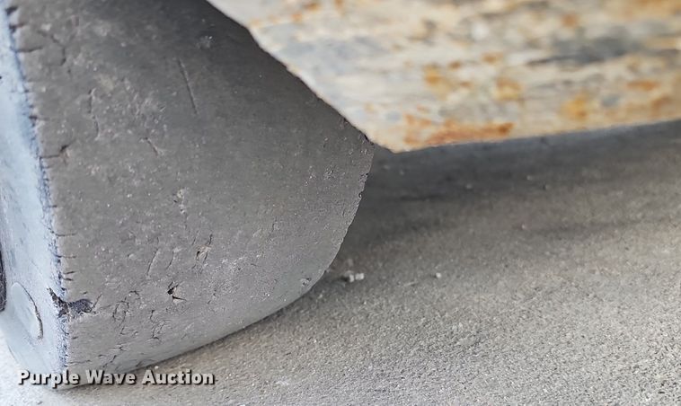 image for item DK0554 Caterpillar GC25 forklift