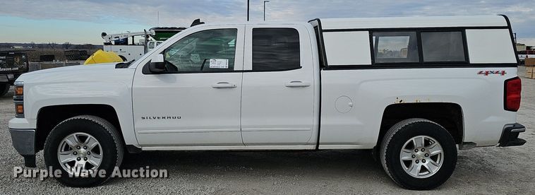 image for item DK0556 2015 Chevrolet Silverado 1500   Double Cab pickup truck