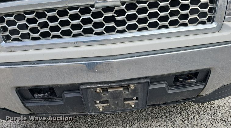 image for item DK0556 2015 Chevrolet Silverado 1500   Double Cab pickup truck