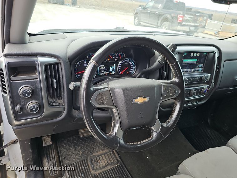 image for item DK0556 2015 Chevrolet Silverado 1500   Double Cab pickup truck