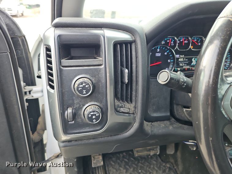 image for item DK0556 2015 Chevrolet Silverado 1500   Double Cab pickup truck