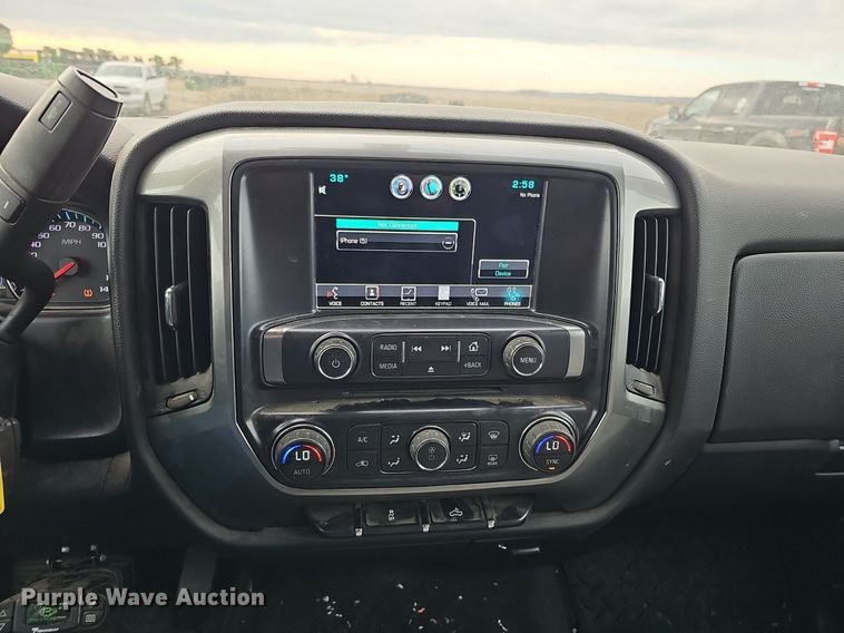 image for item DK0556 2015 Chevrolet Silverado 1500   Double Cab pickup truck