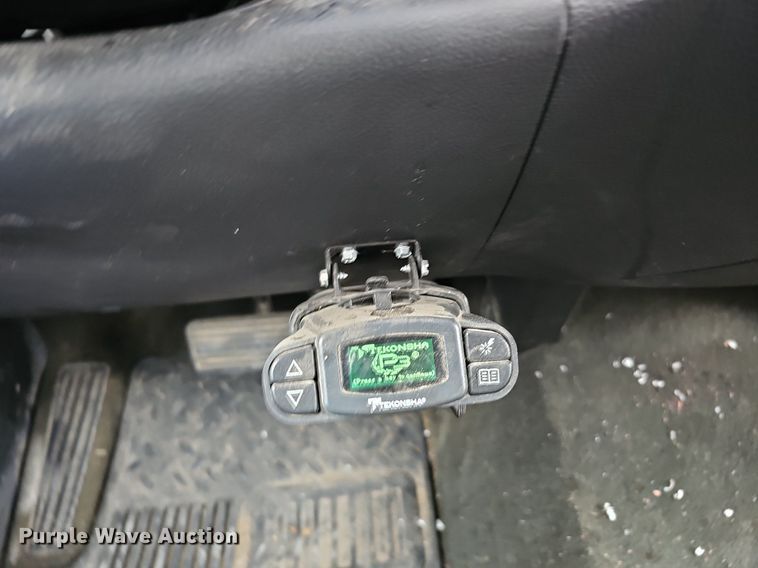 image for item DK0556 2015 Chevrolet Silverado 1500   Double Cab pickup truck