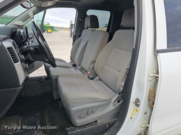 image for item DK0556 2015 Chevrolet Silverado 1500   Double Cab pickup truck