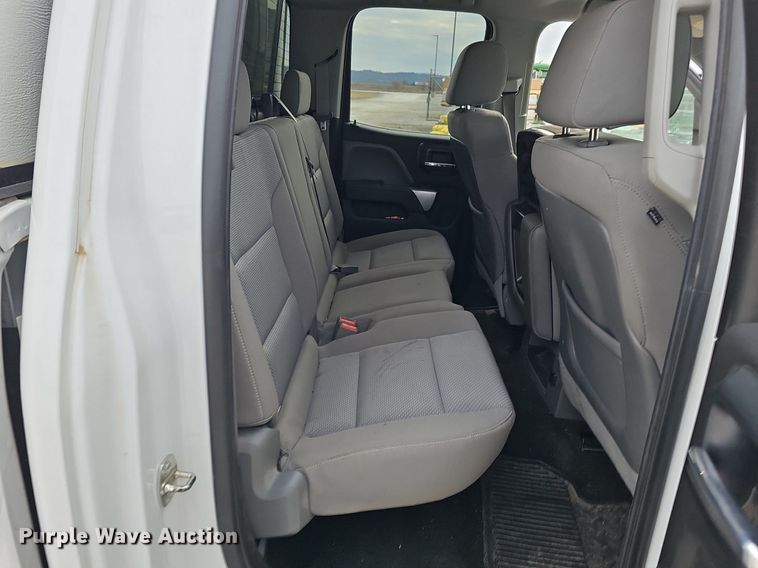 image for item DK0556 2015 Chevrolet Silverado 1500   Double Cab pickup truck