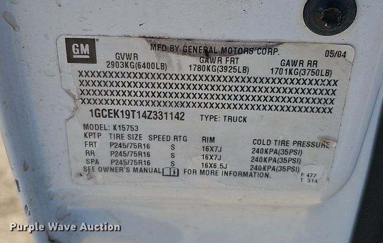 image for item DK0571 2004 Chevrolet Silverado 1500 Ext. Cab flatbed pickup truck