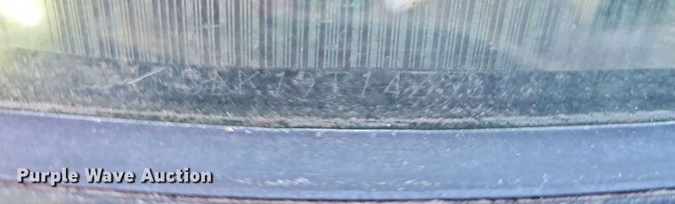 image for item DK0571 2004 Chevrolet Silverado 1500 Ext. Cab flatbed pickup truck