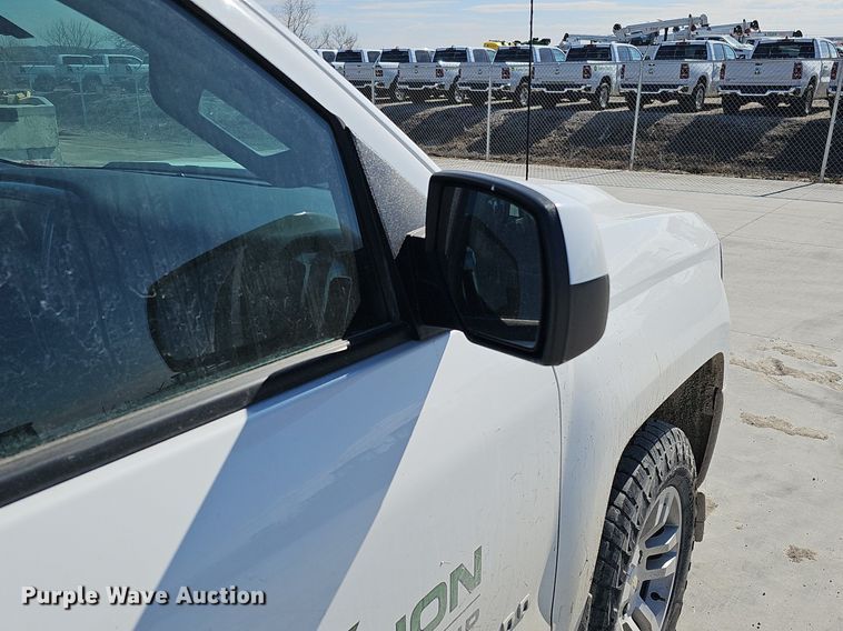 image for item DK0593 2018 Chevrolet Silverado 1500 Double Cab pickup truck