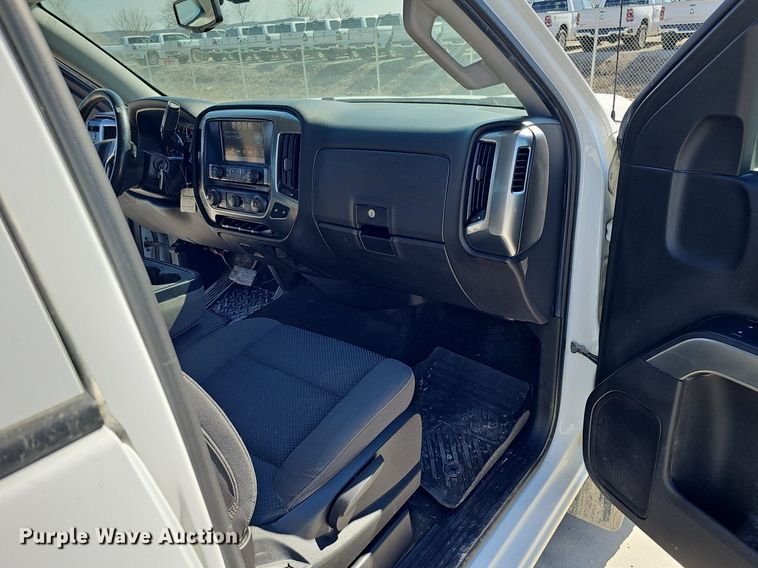 image for item DK0593 2018 Chevrolet Silverado 1500 Double Cab pickup truck