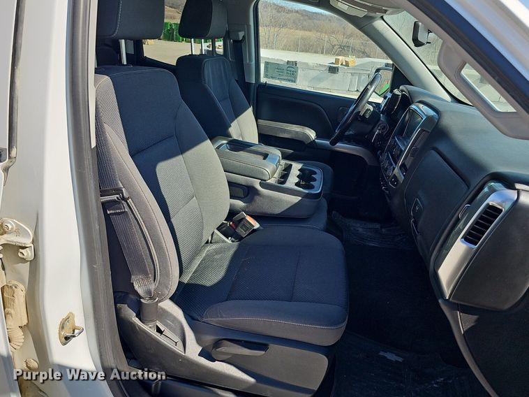 image for item DK0593 2018 Chevrolet Silverado 1500 Double Cab pickup truck