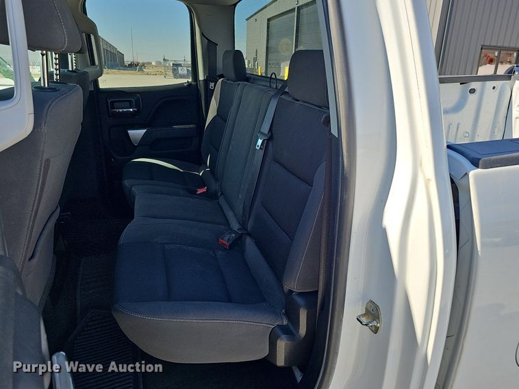 image for item DK0593 2018 Chevrolet Silverado 1500 Double Cab pickup truck