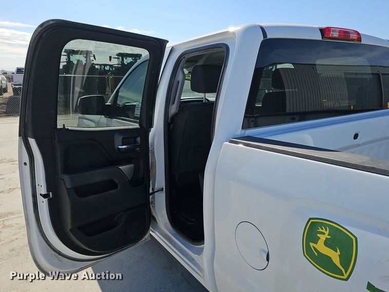 image for item DK0593 2018 Chevrolet Silverado 1500 Double Cab pickup truck