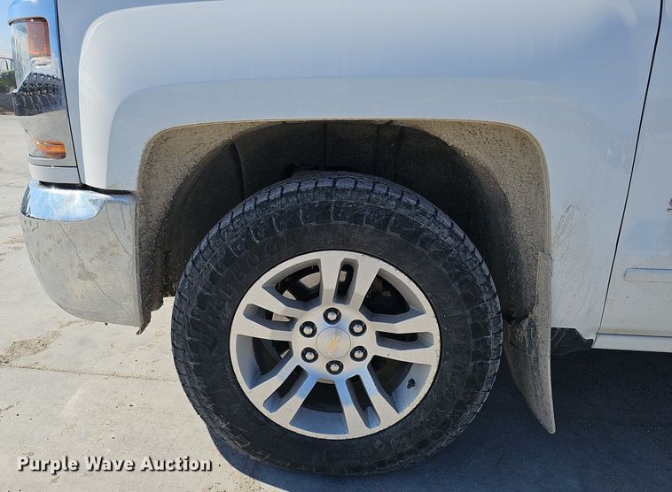 image for item DK0593 2018 Chevrolet Silverado 1500 Double Cab pickup truck