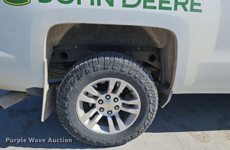 image for item DK0593 2018 Chevrolet Silverado 1500 Double Cab pickup truck