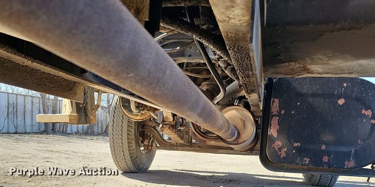 image for item DK0606 1979 Ford 800 crane truck