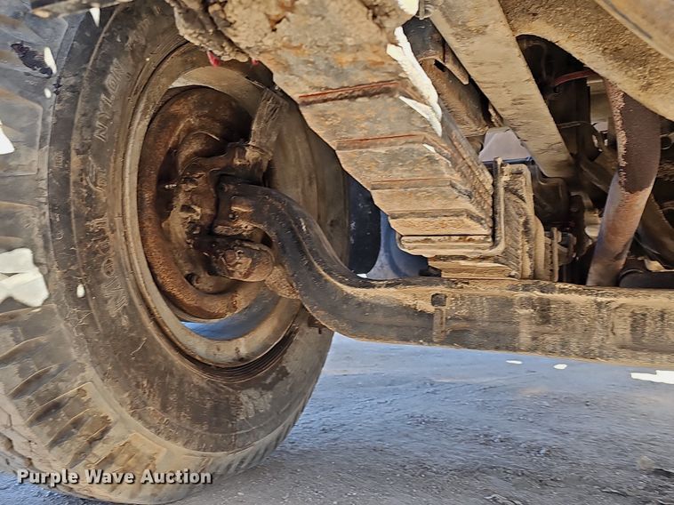 image for item DK0606 1979 Ford 800 crane truck