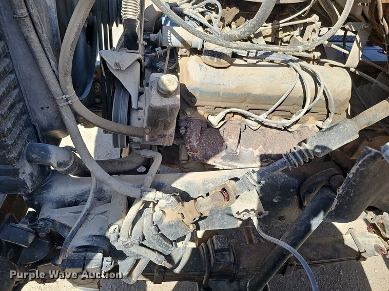 image for item DK0606 1979 Ford 800 crane truck