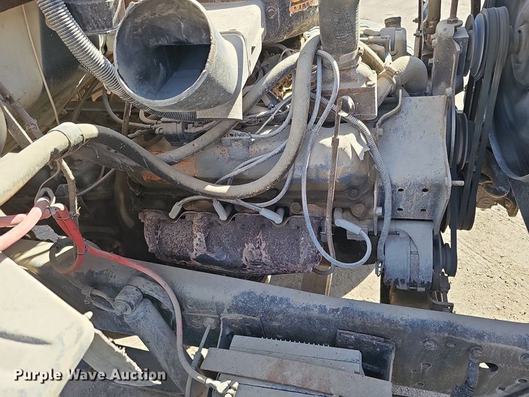 image for item DK0606 1979 Ford 800 crane truck