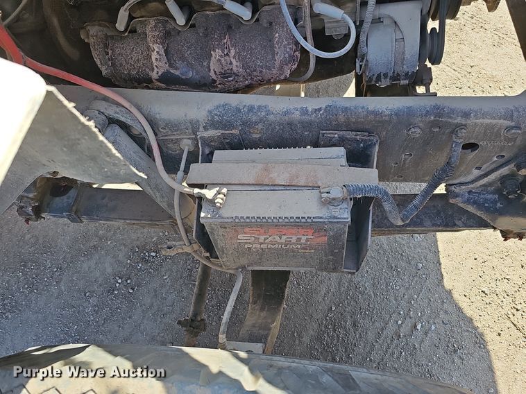 image for item DK0606 1979 Ford 800 crane truck