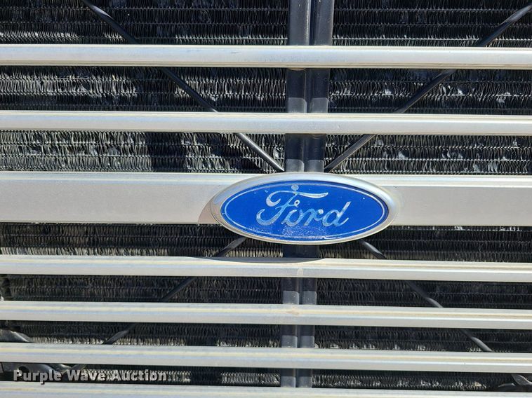 image for item DK0606 1979 Ford 800 crane truck