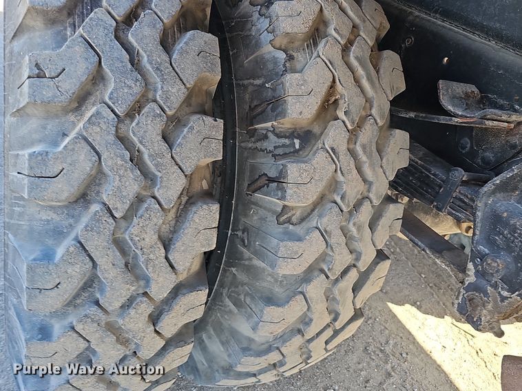 image for item DK0606 1979 Ford 800 crane truck