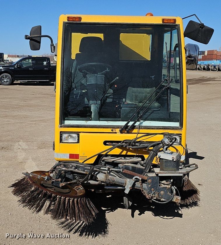 image for item DK0607 Bucher CC 2000 street sweeper