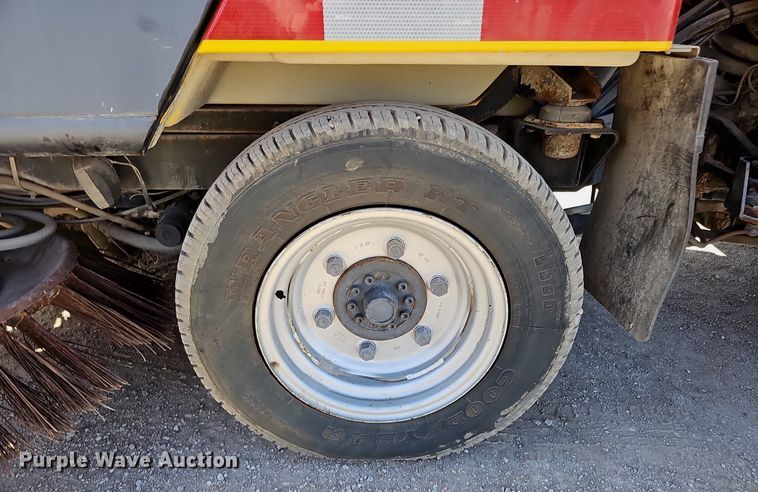 image for item DK0607 Bucher CC 2000 street sweeper