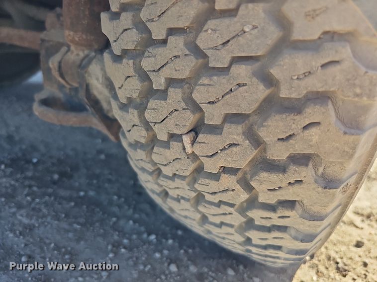 image for item DK0607 Bucher CC 2000 street sweeper