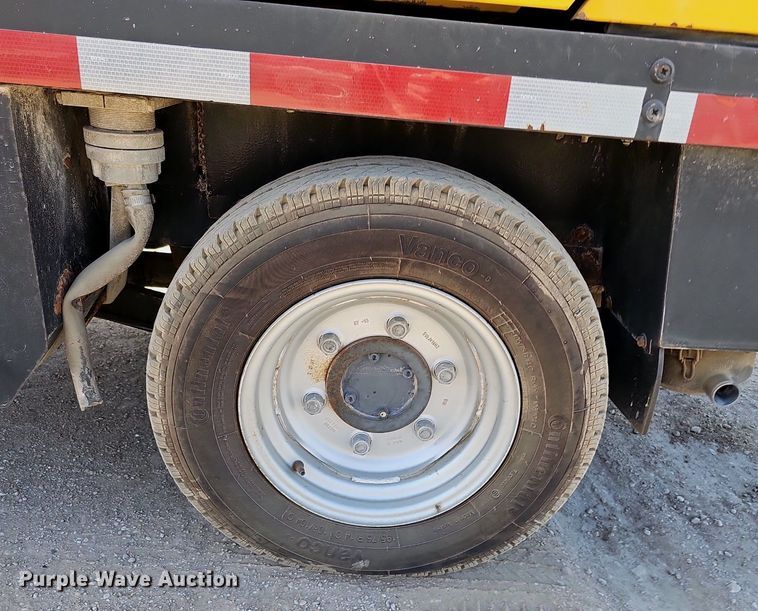 image for item DK0607 Bucher CC 2000 street sweeper