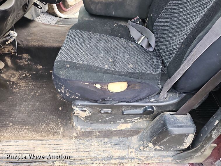 image for item DK0615 2013 Chevrolet Silverado 1500 Ext. Cab pickup truck