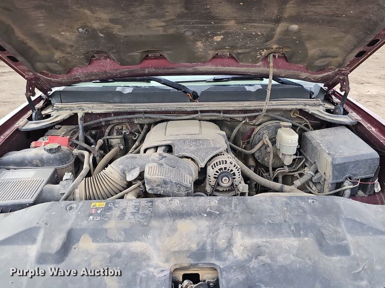 image for item DK0615 2013 Chevrolet Silverado 1500 Ext. Cab pickup truck