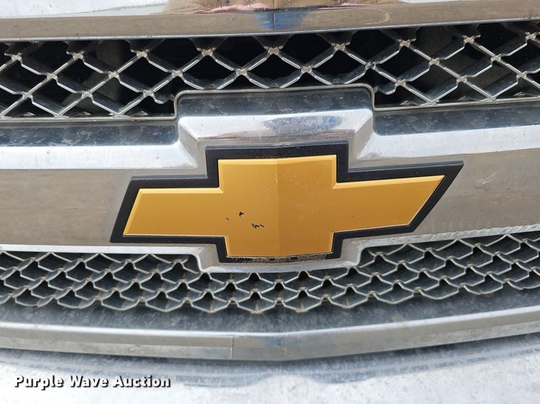 image for item DK0615 2013 Chevrolet Silverado 1500 Ext. Cab pickup truck