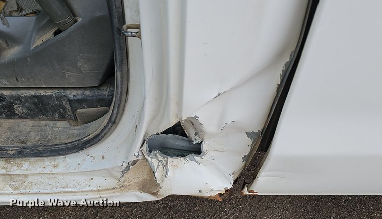 image for item DK0616 2014 Chevrolet Silverado 1500 pickup truck