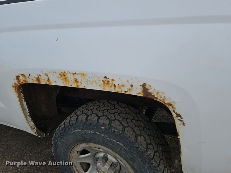 image for item DK0616 2014 Chevrolet Silverado 1500 pickup truck