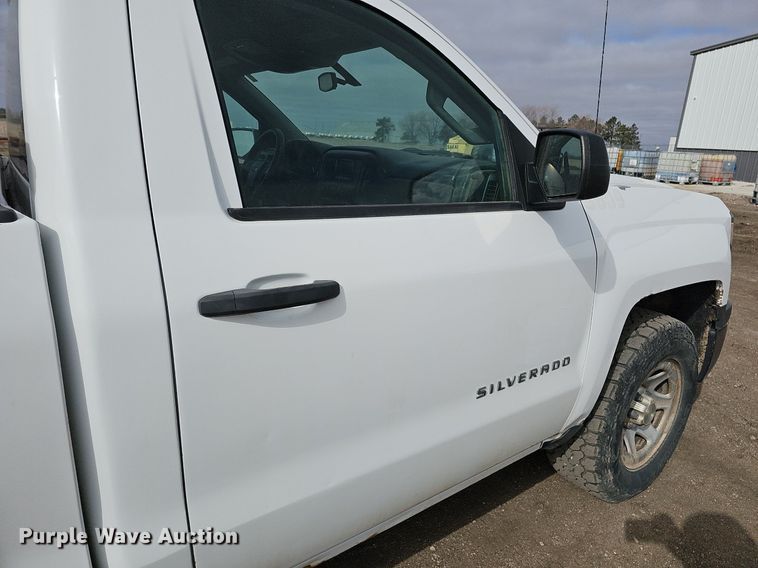 image for item DK0616 2014 Chevrolet Silverado 1500 pickup truck