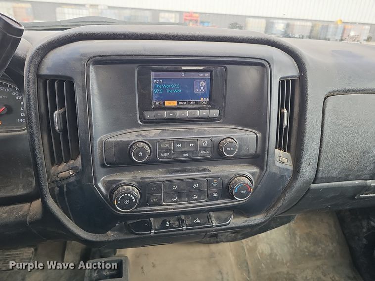 image for item DK0616 2014 Chevrolet Silverado 1500 pickup truck