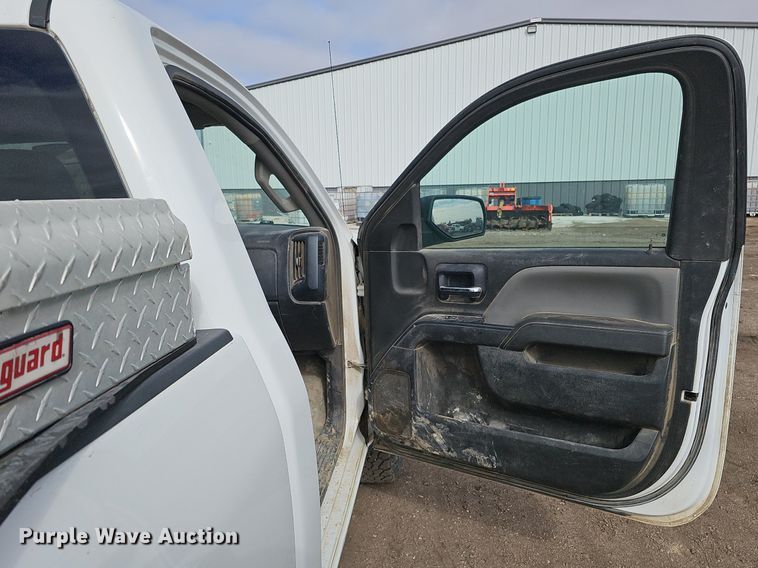 image for item DK0616 2014 Chevrolet Silverado 1500 pickup truck
