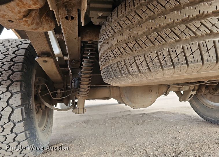 image for item DK0616 2014 Chevrolet Silverado 1500 pickup truck