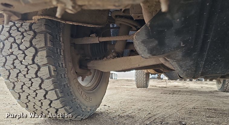 image for item DK0616 2014 Chevrolet Silverado 1500 pickup truck