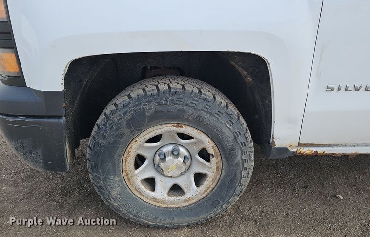 image for item DK0616 2014 Chevrolet Silverado 1500 pickup truck