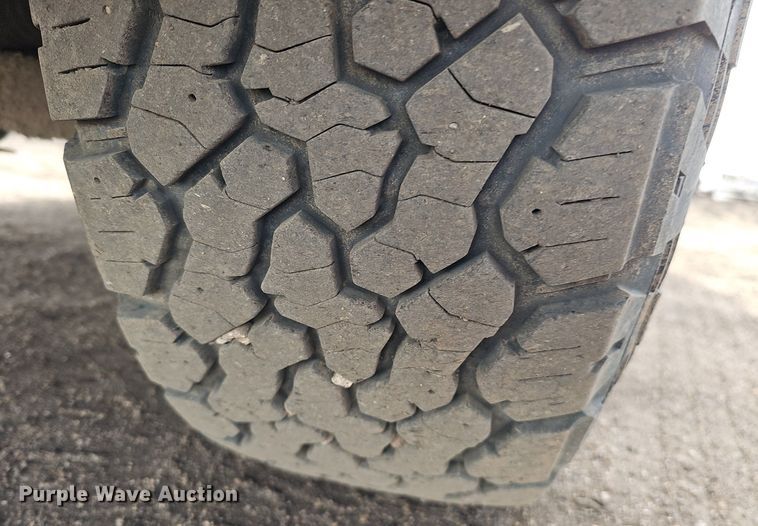 image for item DK0616 2014 Chevrolet Silverado 1500 pickup truck