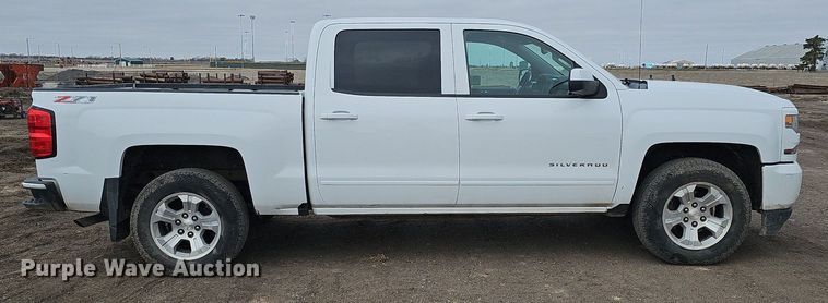 image for item DK0619 2017 Chevrolet Silverado 1500 Crew Cab pickup truck