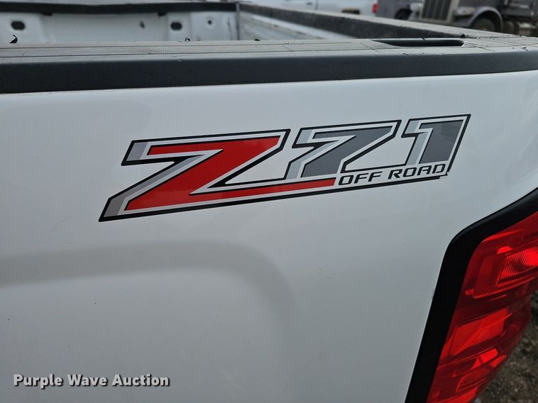 image for item DK0619 2017 Chevrolet Silverado 1500 Crew Cab pickup truck