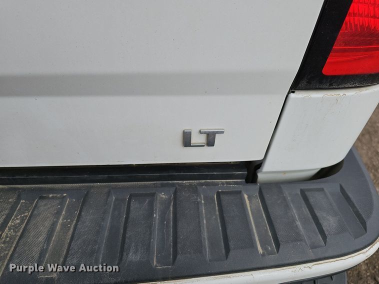 image for item DK0619 2017 Chevrolet Silverado 1500 Crew Cab pickup truck