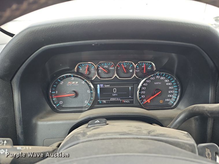 image for item DK0619 2017 Chevrolet Silverado 1500 Crew Cab pickup truck