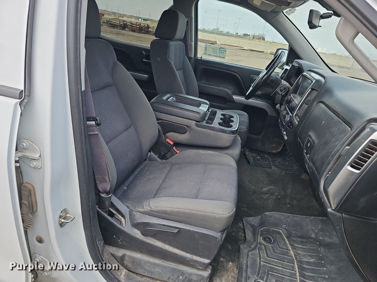 image for item DK0619 2017 Chevrolet Silverado 1500 Crew Cab pickup truck