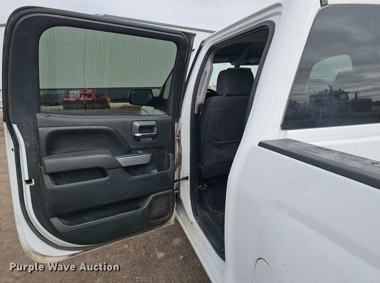 image for item DK0619 2017 Chevrolet Silverado 1500 Crew Cab pickup truck